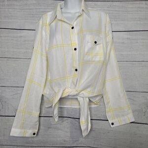 Women's Plaid Tie Bottom Blouse Small